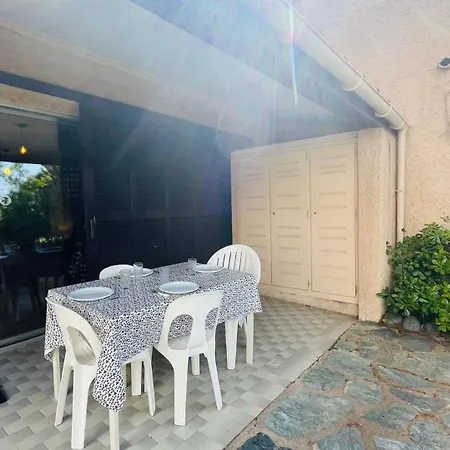 דירה Cocody 84 *